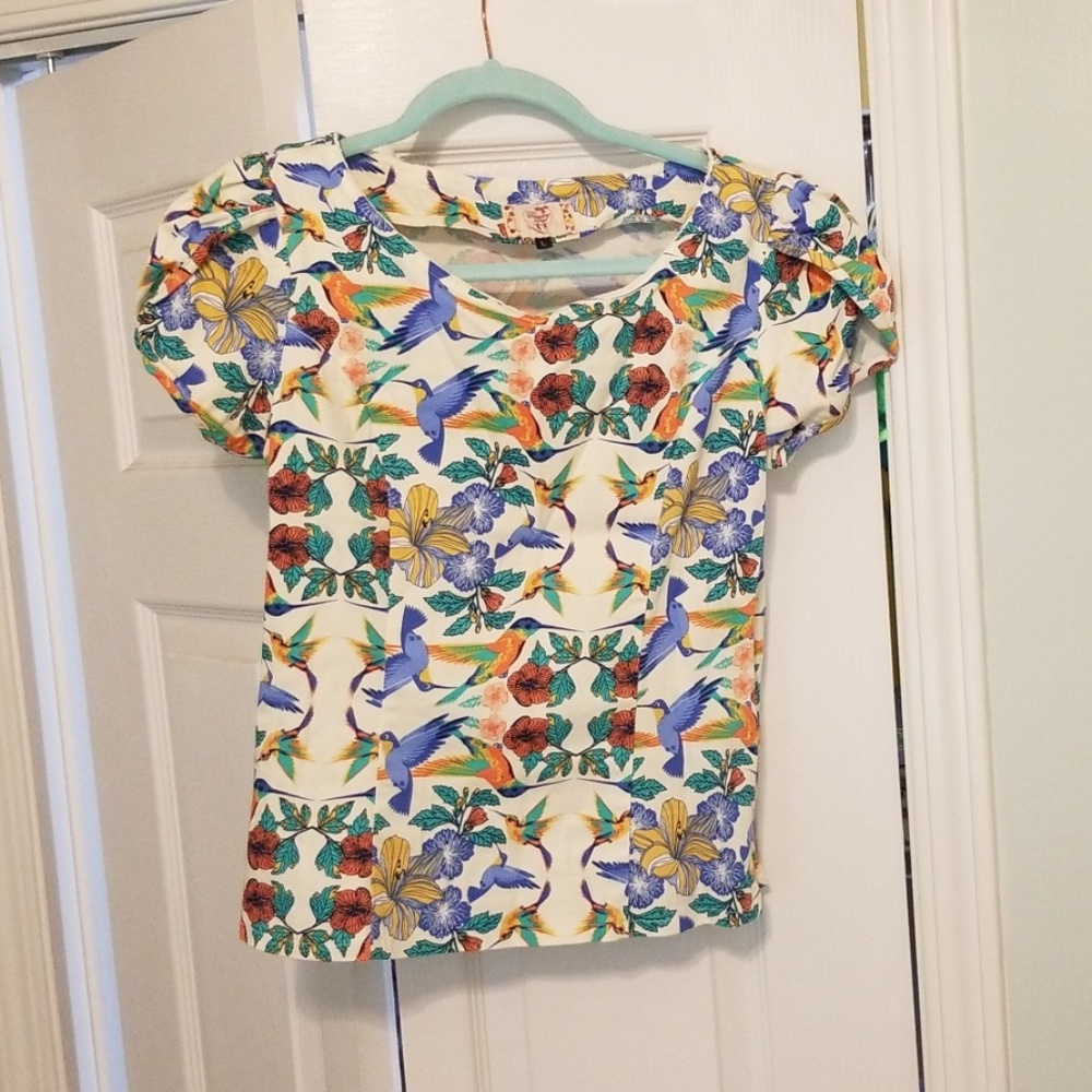 Mod Floral Top